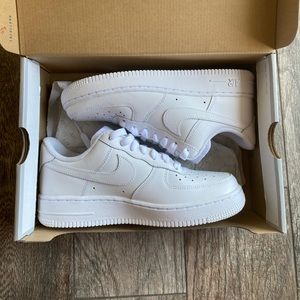 NIKE AIR FORCE 1’s